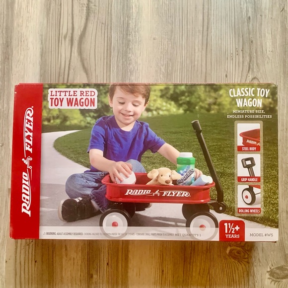 Classic Radio Flyer Toy Wagon - Picture 5 of 11